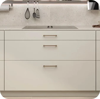 Custom coordinated kitchen handle finish